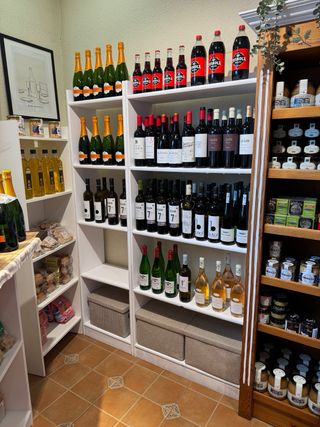 Estanterías de madera