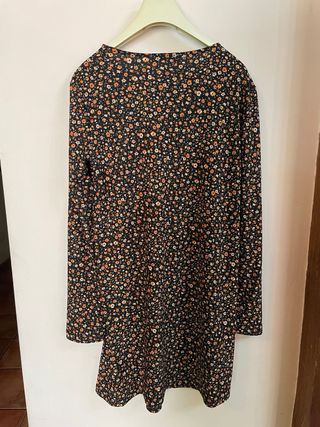 Vestido Mango floral negro talla S
