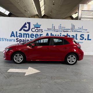 Toyota Corolla 1.8 125H ACTIVE TECH E-CVT