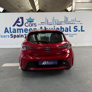 Toyota Corolla 1.8 125H ACTIVE TECH E-CVT