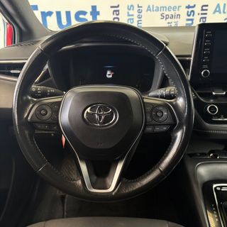 Toyota Corolla 1.8 125H ACTIVE TECH E-CVT