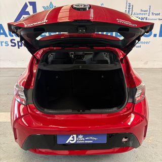 Toyota Corolla 1.8 125H ACTIVE TECH E-CVT