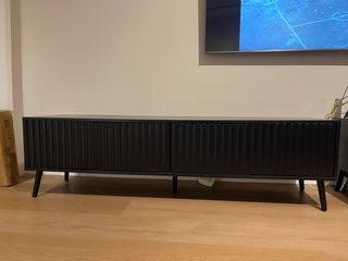 Mueble TV negro