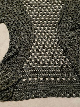 Chaqueta crochet verde oliva talla única