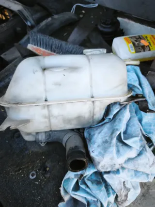 Bote expansión Nissan TRADE