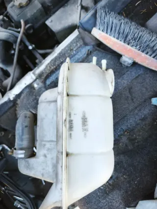 Bote expansión Nissan TRADE