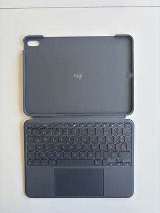 Cover con tastiera Logitech Combo Touch per iPad Air