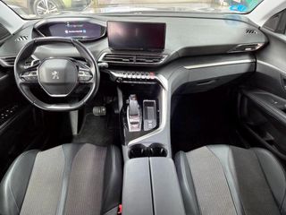 Peugeot 3008 Hybrid 225 e-EAT8 Allure