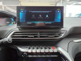 Peugeot 3008 Hybrid 225 e-EAT8 Allure