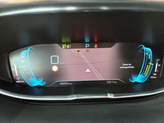 Peugeot 3008 Hybrid 225 e-EAT8 Allure