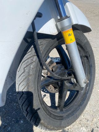Honda SH150i Scooter Automática
