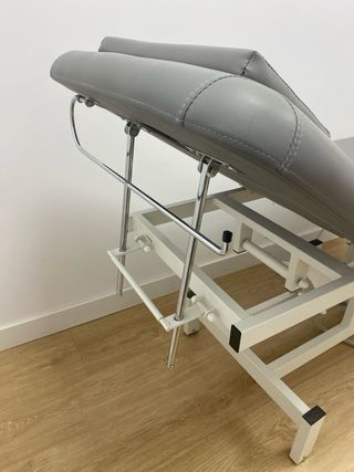 Camilla médica para clínica eléctrica