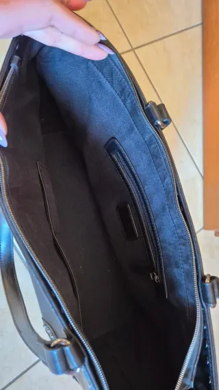 Borsa Bata Donna Nera con Borchie