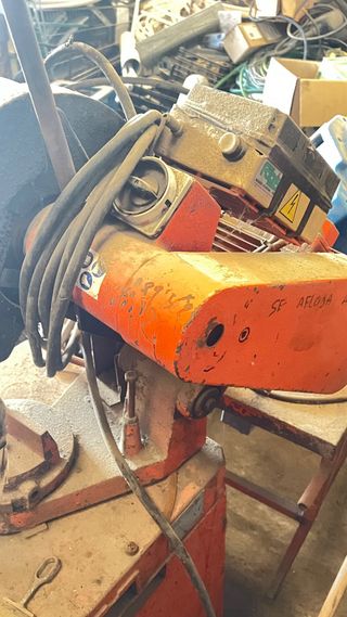 Sierra de corte industrial FABIS 300