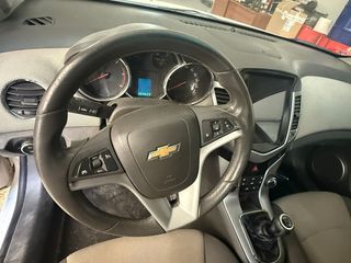 Chevrolet Cruze 2010 para reparar