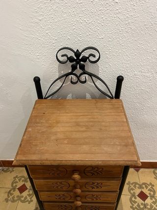 Dos Mesitas de noche madera y metal