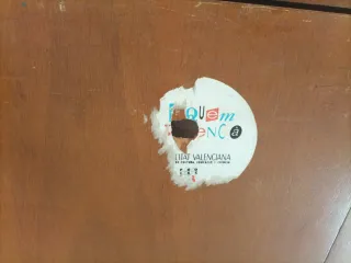 Mueble vintage madera y cristal