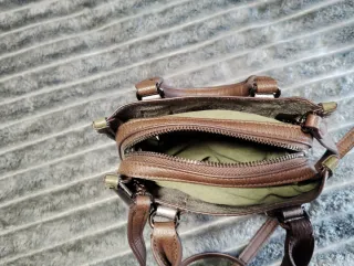 Bolso mano y bandolera Abbacino marrón/plata