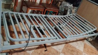 Cama articulada electrónica