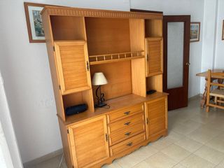 Mueble de madera a recoger
