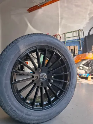 Llanta Mercedes 265/50 R20