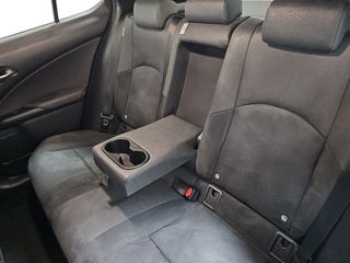 Lexus UX 2.0 250h Premium