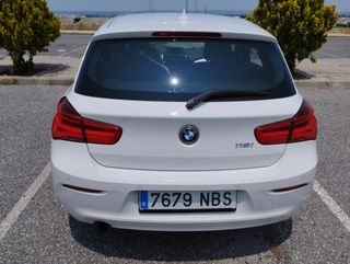 BMW 118i 136CV 5 Puertas Manual 6v