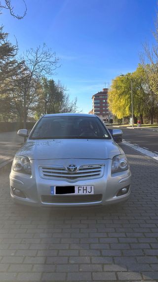 Yoyota Avensis 2006