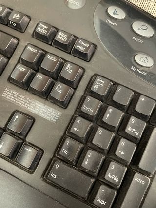 Teclado y Ratón Logitech Bluetooth