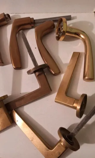 Set maniglie porte e finestre