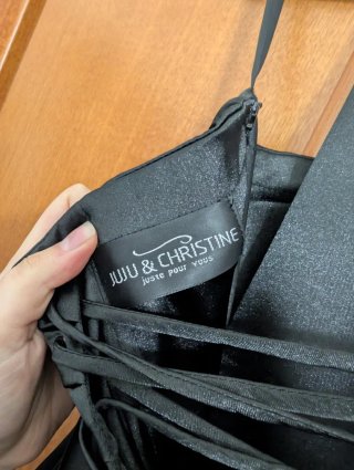 Vestito corto nero elegante