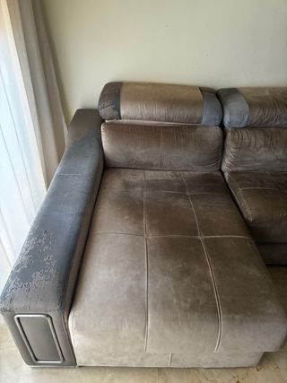 Sofá modular marrón y gris