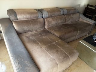 Sofá modular marrón y gris