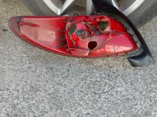 Piloto trasero derecho Peugeot 206