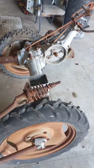 Motor de segadora y repuesto