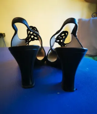 Sandalias de piel negra fiesta 37-38