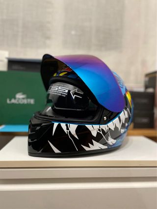Casco de moto