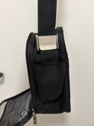 Nevera bandolera negro Nomad
