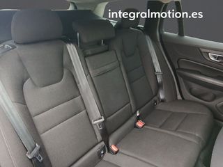 Volvo V60 2.0 B4 (D) Momentum Auto