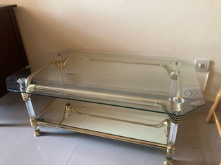 Tavolo da salotto in vetro e mensola a specchio