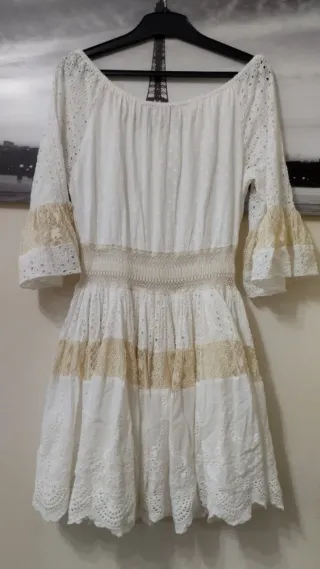 Vestido boho blanco encaje y perlas