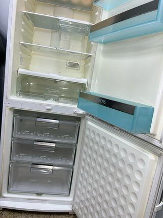 Frigorifero SIEMENS