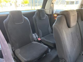 Citroen Grand C4 Picasso 2010