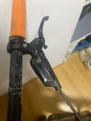 Manillar Race Face + Frenos SRAM Code y DB8