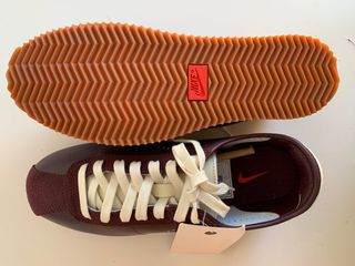 Zapatillas Nike Cortez Burdeos Talla 40