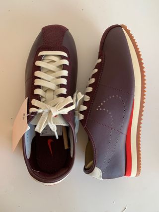 Zapatillas Nike Cortez Burdeos Talla 40