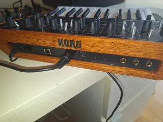 Korg Monologue Sintetizador Analógico. Como nuevo!