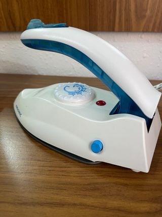 Plancha de Viaje Ansonic PV-10 Vapor