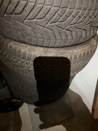 Neumáticos Invierno 235/70/18 107H