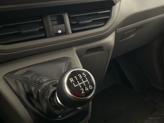 Volkswagen Caravelle Batalla Corta 2.0 TDI 81 kW (110 CV)